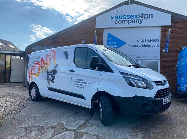 Van Signwriting: How do you reach your target customer?